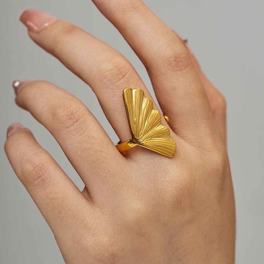 Kirayn Rings